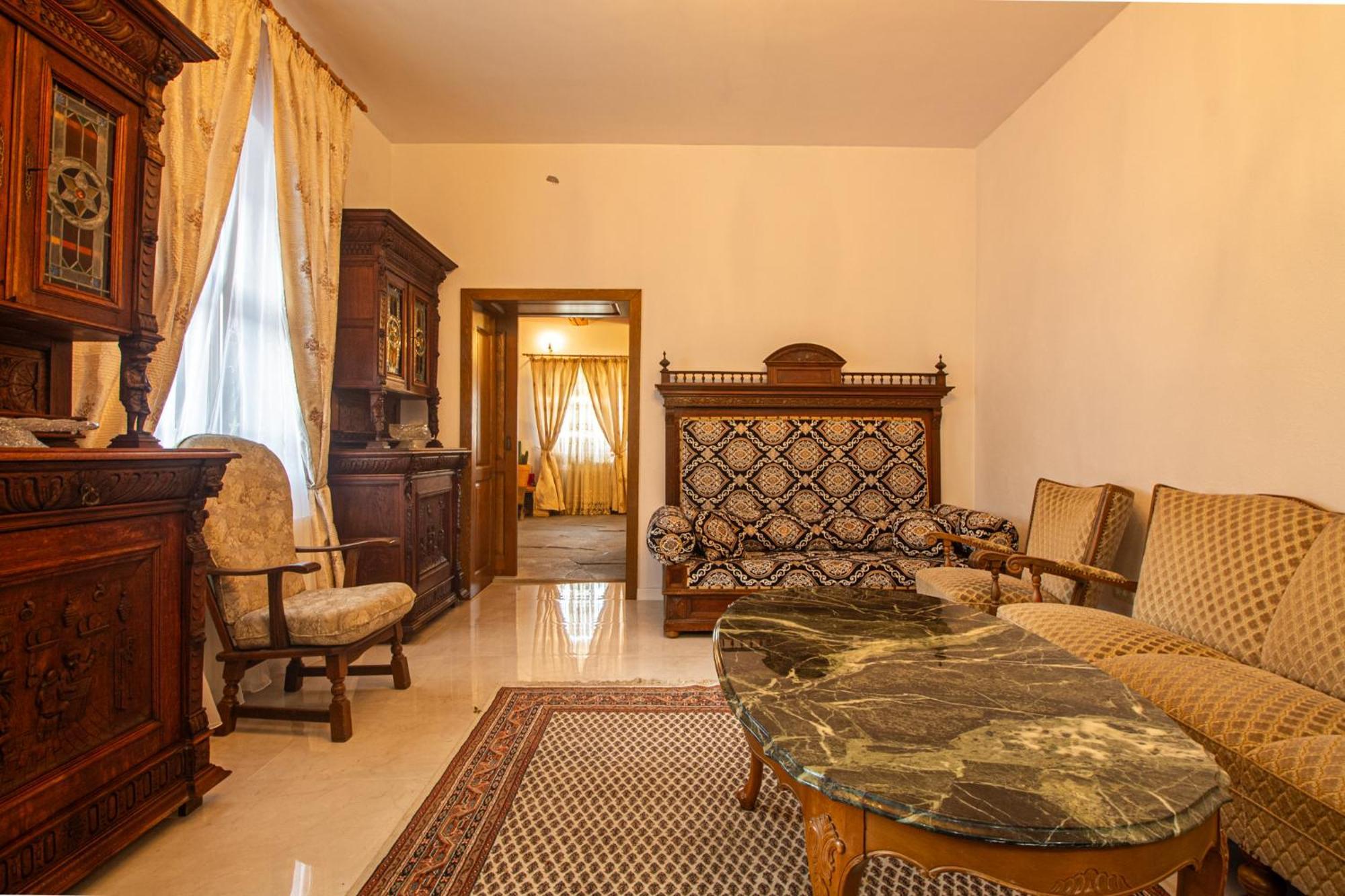 Runca-N Rai Hotel Cristian  Bagian luar foto