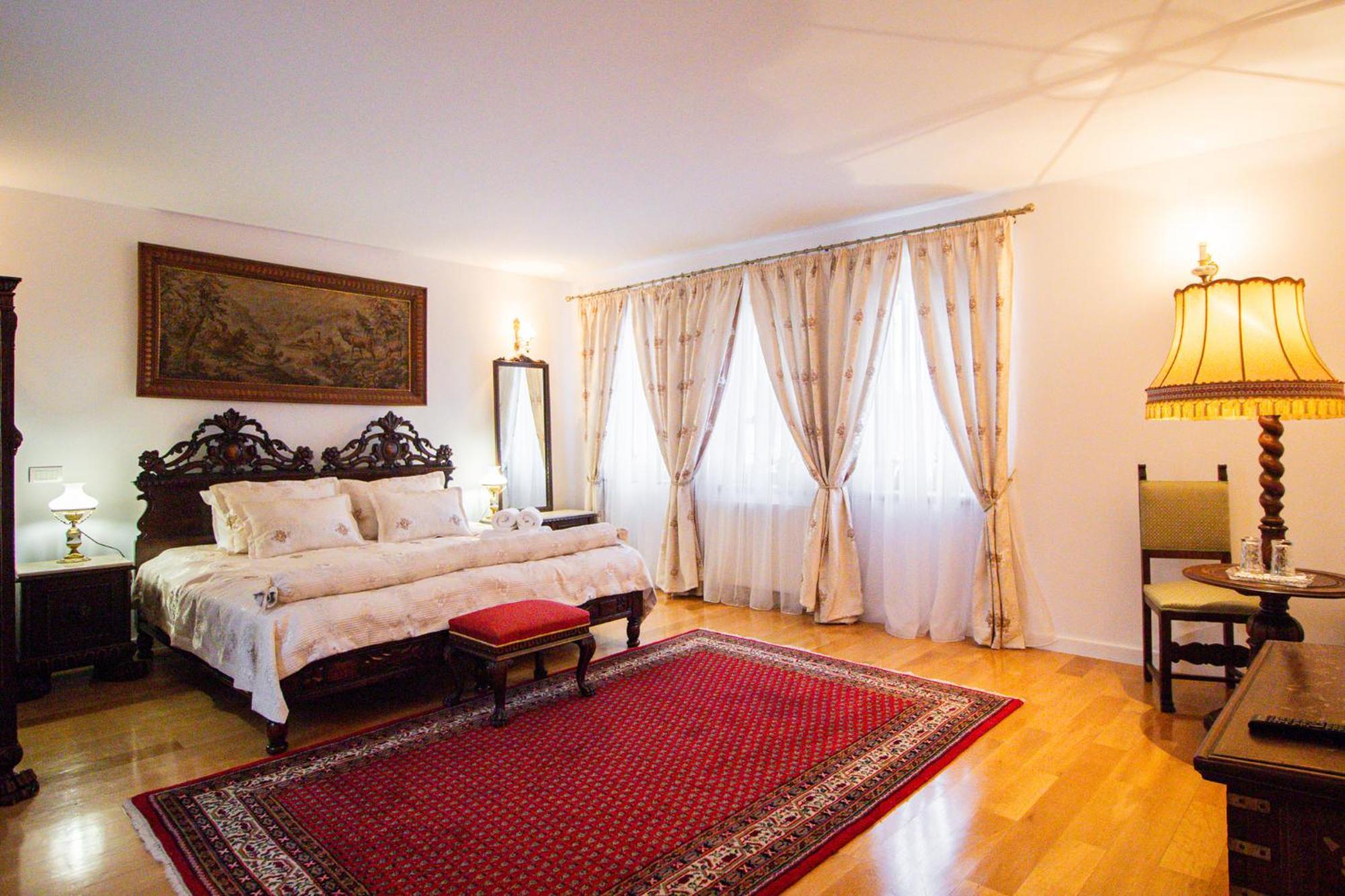 Runca-N Rai Hotel Cristian  Bagian luar foto